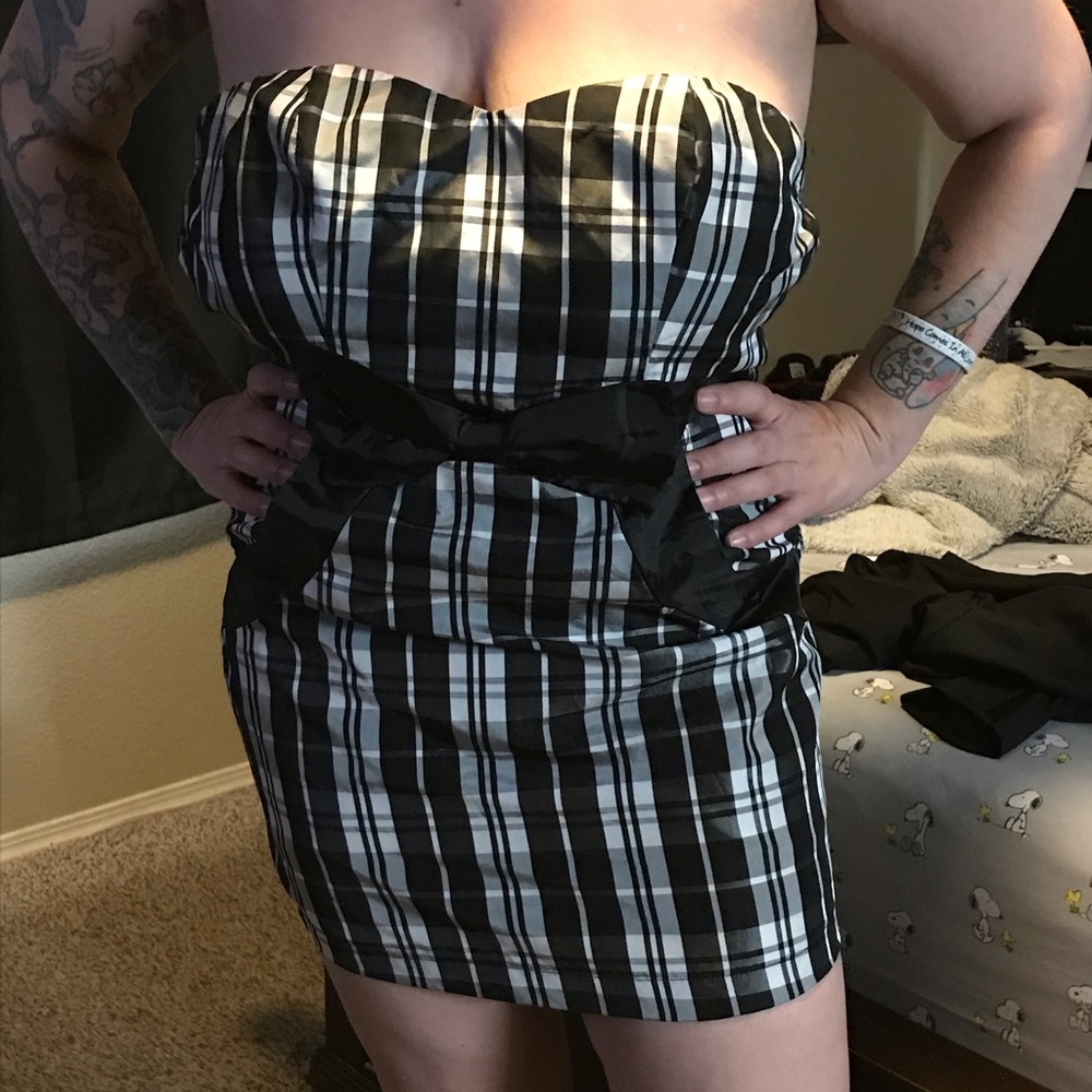 Strapless dress